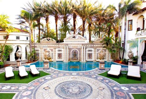 versace house miami|gianni's at Versace mansion.